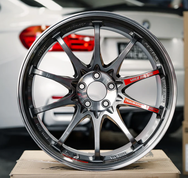 Volk Racing CE28SL 18x9.5 +22 5x114.3 Pressed Graphite (SET)